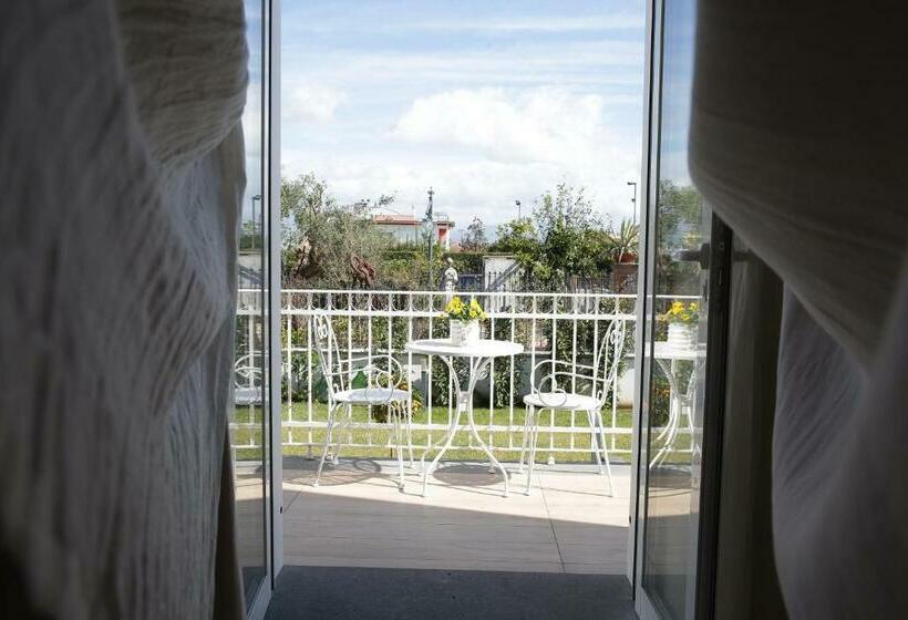 تختخواب و صبحانه Pompei Bnb Maison De Charme