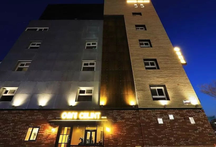 ホテル Seongnam Celint