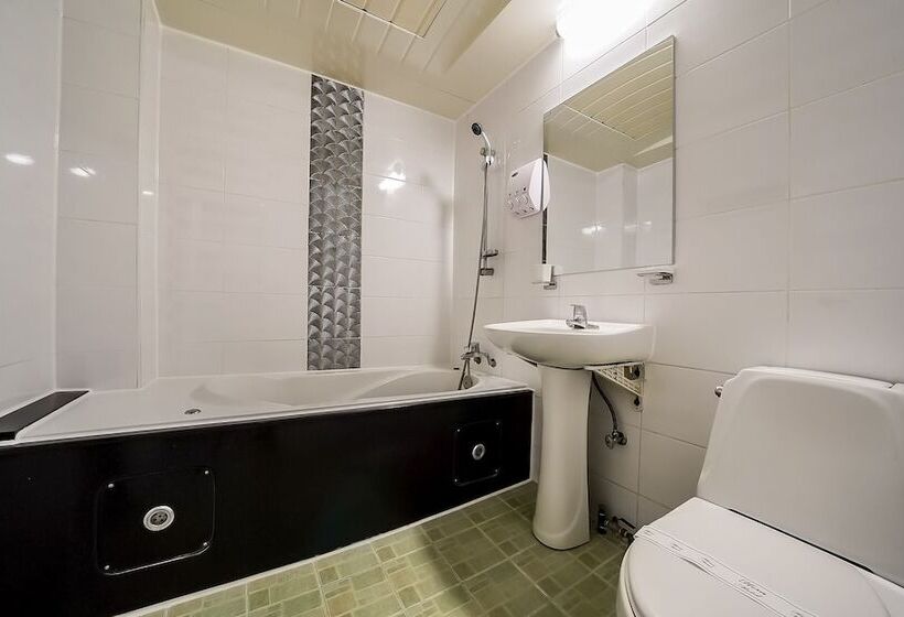 Отель Junggok Hera