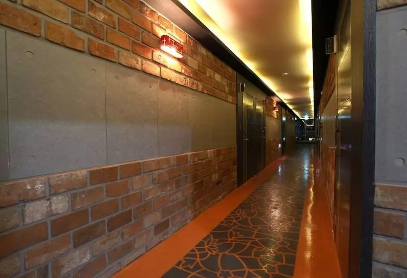 Hotelli Nonsan Mountain