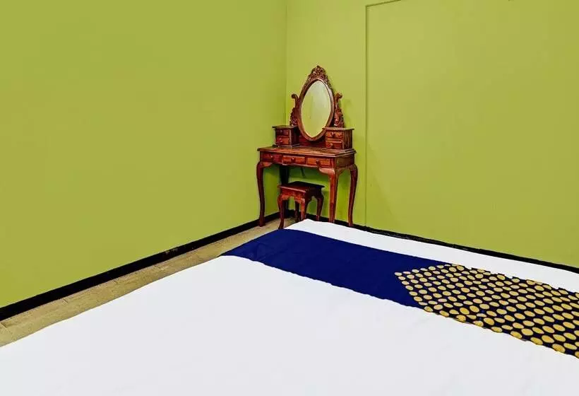 Hotelli Spot On 91716 Kost Yy Syariah