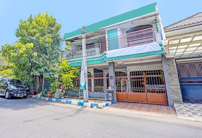 فندق Spot On 91716 Kost Yy Syariah