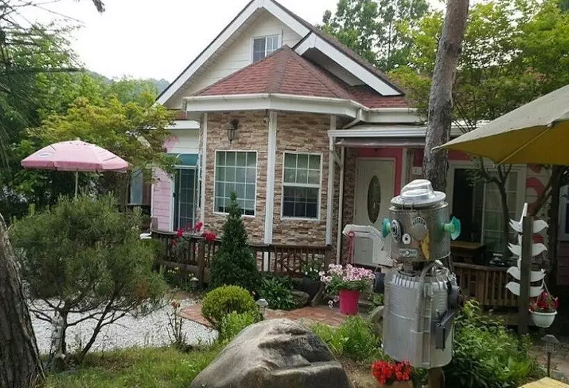 هتل Yangpyeong Cezanne Gallery Pension