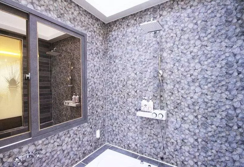 Iksan Kakao Self Check-in Motel