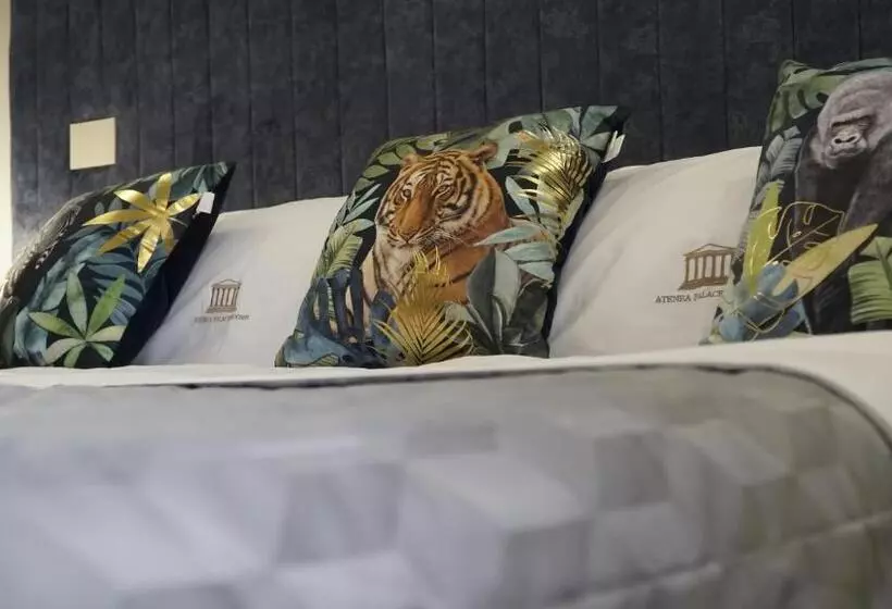 پانسیون Atenea Palace Rooms