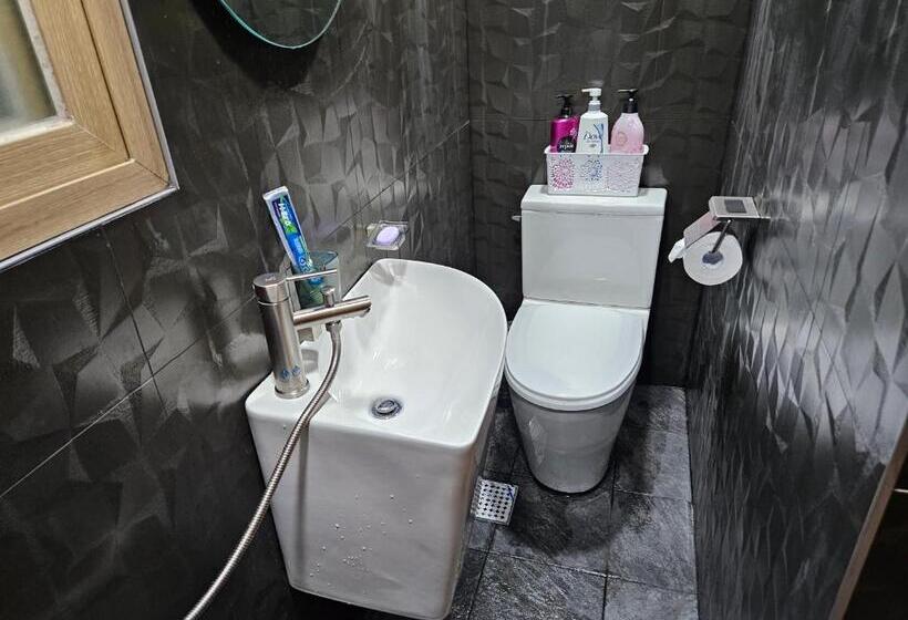 פנסיון Ddlanchae Hanok Stay   Main House