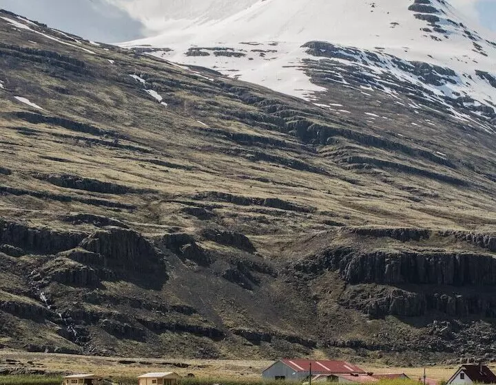 هتل Bragdavellir Cottages