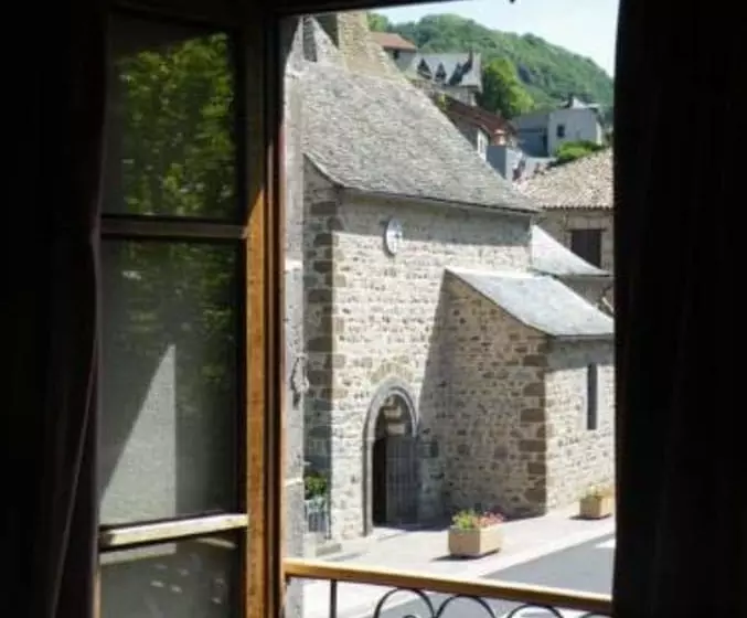 ホテル Des Voyageurs