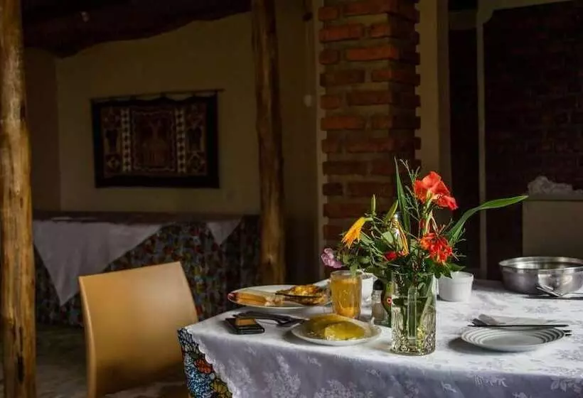 هتل Heritage Lodges   Habuharo