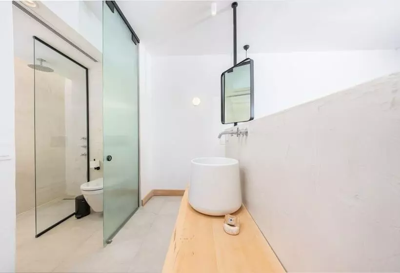 هتل Kalkan Han