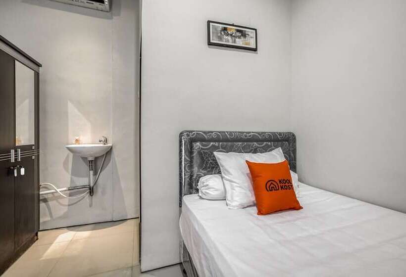 בית מלון כפרי Koolkost @ Bypass Nusa Dua