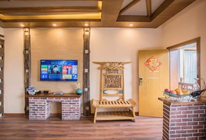 Hotelli Lijiang Cibei Guesthouse