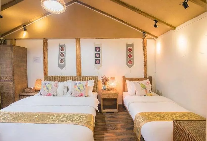 Hotelli Lijiang Cibei Guesthouse