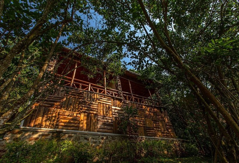 هتل Rushaga Gorilla Lodge