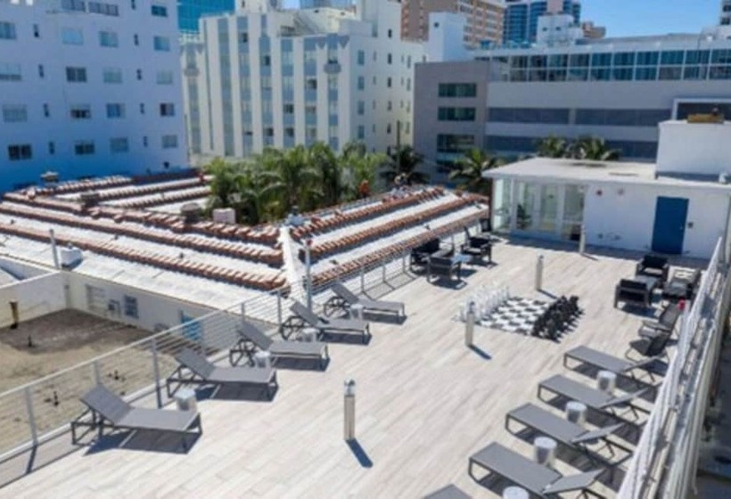 فندق Samantha Apartments By Lowkl