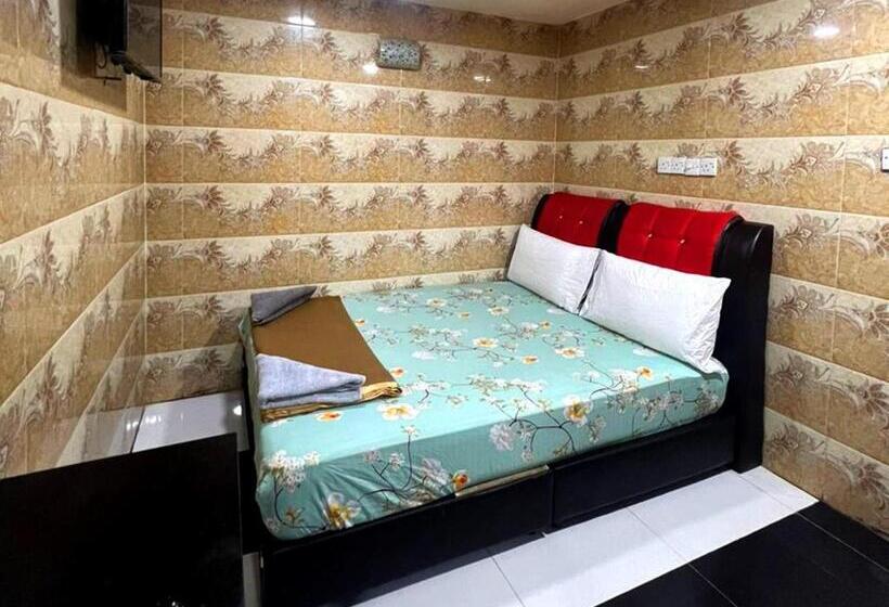 בית מלון כפרי Ark Batu Caves