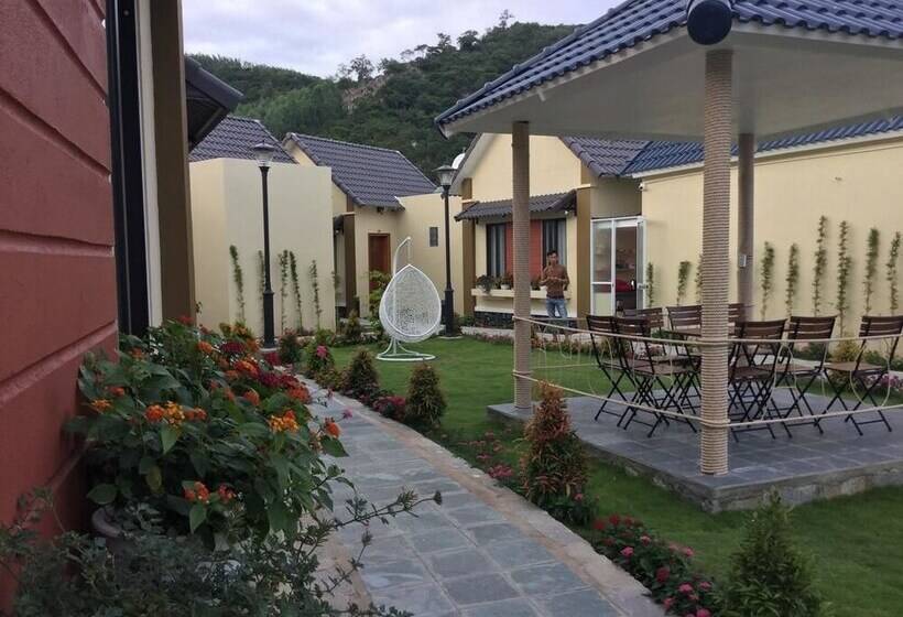 هتل Aloha Binh Tien