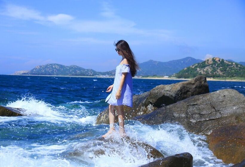 هتل Aloha Binh Tien