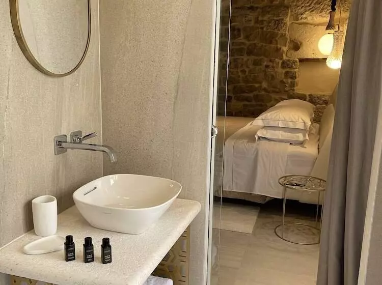 Hotelli Luxury Rooms Ma De Dominis