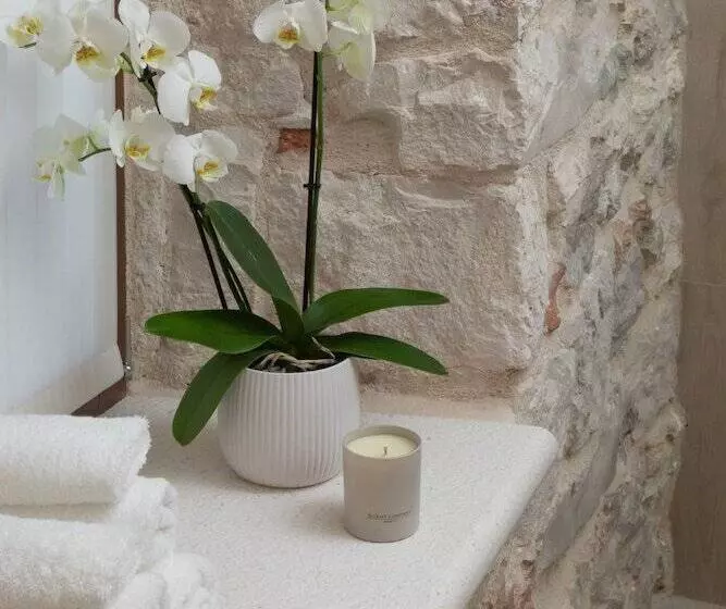 Hotelli Luxury Rooms Ma De Dominis
