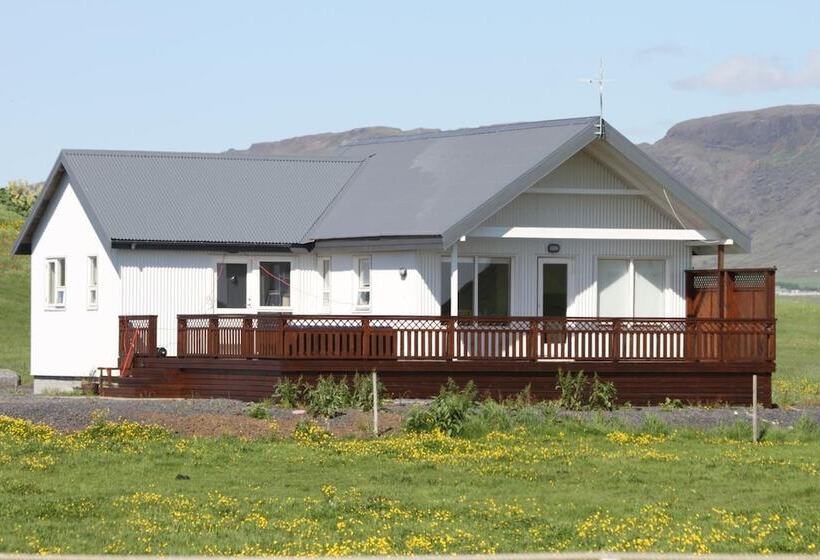 ホテル Stryta Guesthouse