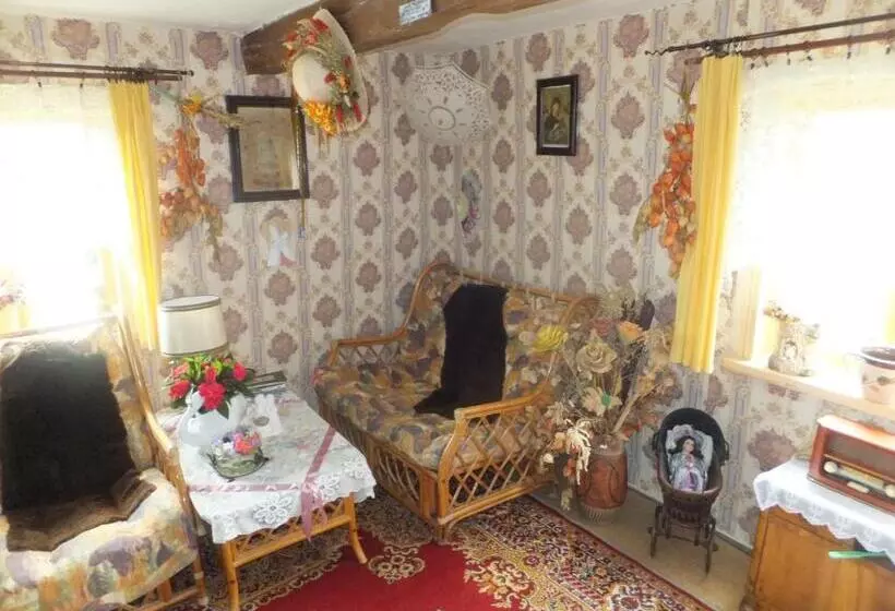 ホテル Chata Pod Strzechą  Bory Tucholskie