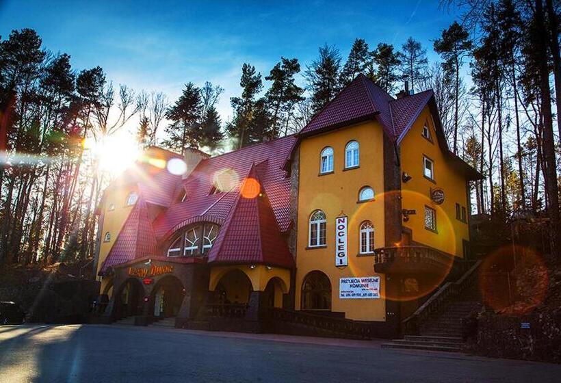 汽车旅馆  Leśny Dwór