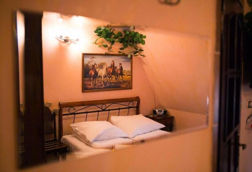 汽车旅馆  Leśny Dwór