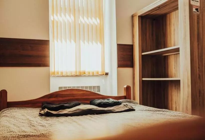 Retkeilymaja Noclegi Na Słowackiego 6