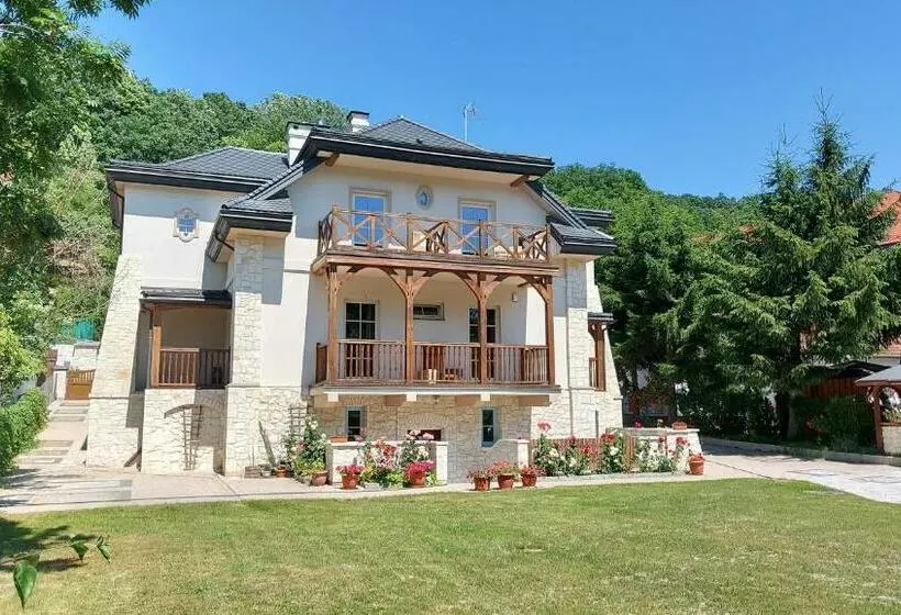 ベッドアンドブレックファースト Biały Dom Kazimierski