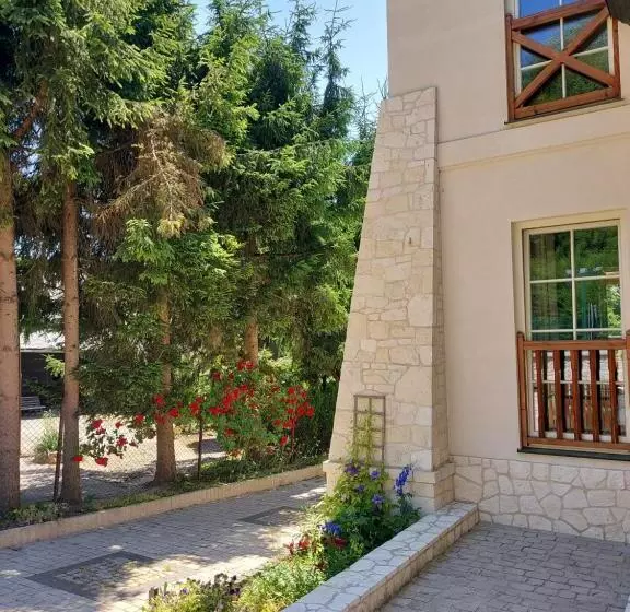 ベッドアンドブレックファースト Biały Dom Kazimierski