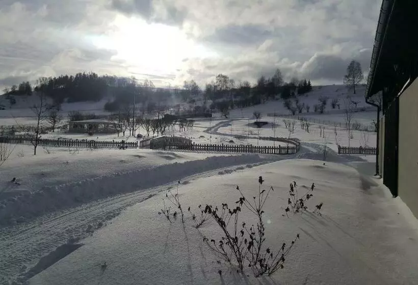 Aamiaismajoitus (B&B) Dom Pod Lawendowym Polem