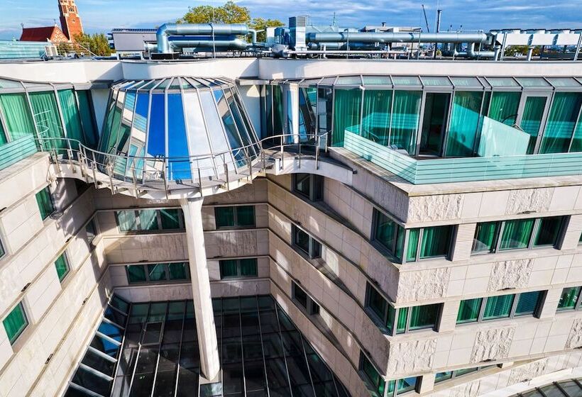 בית מלון כפרי Ferreus Modern Art Deco