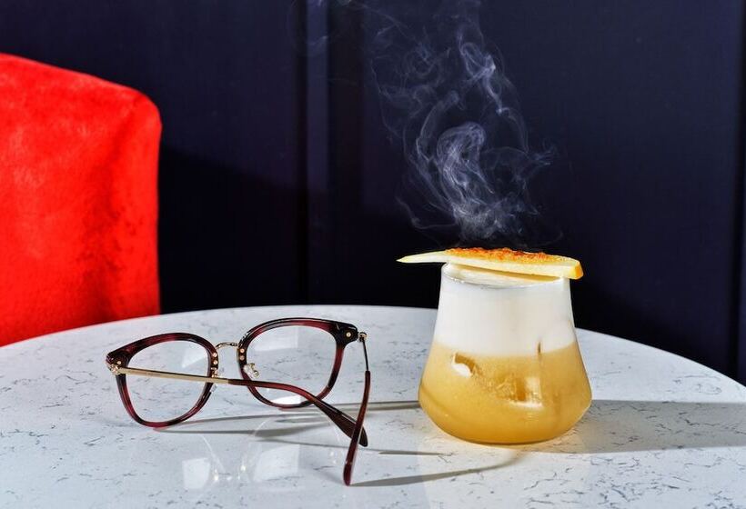 בית מלון כפרי Ferreus Modern Art Deco