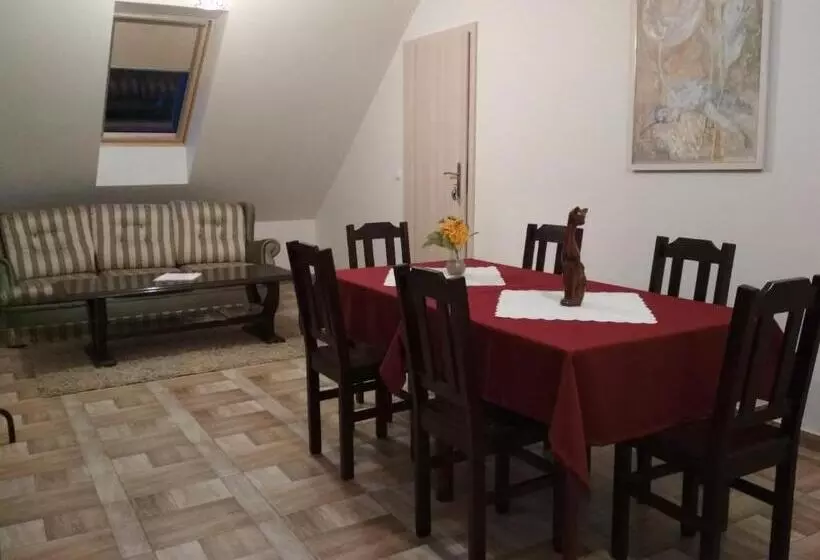 ホテル Koci Grzbiet Agroturystyka