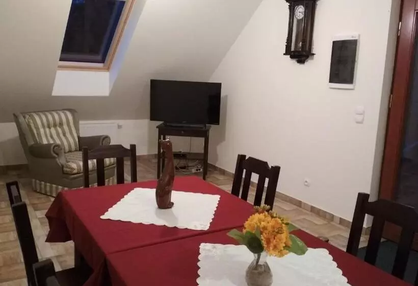 ホテル Koci Grzbiet Agroturystyka