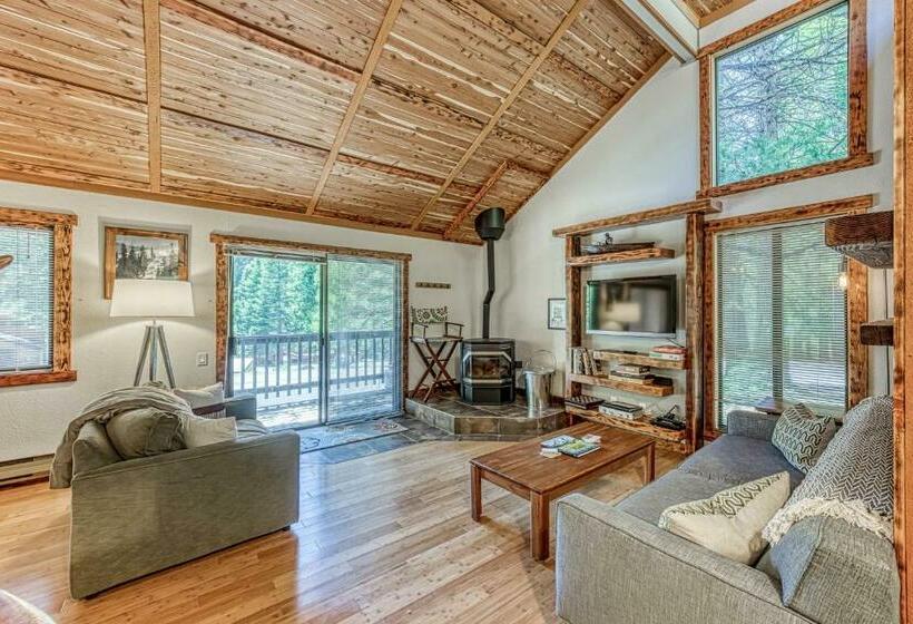 ホテル Little Ski Lodge