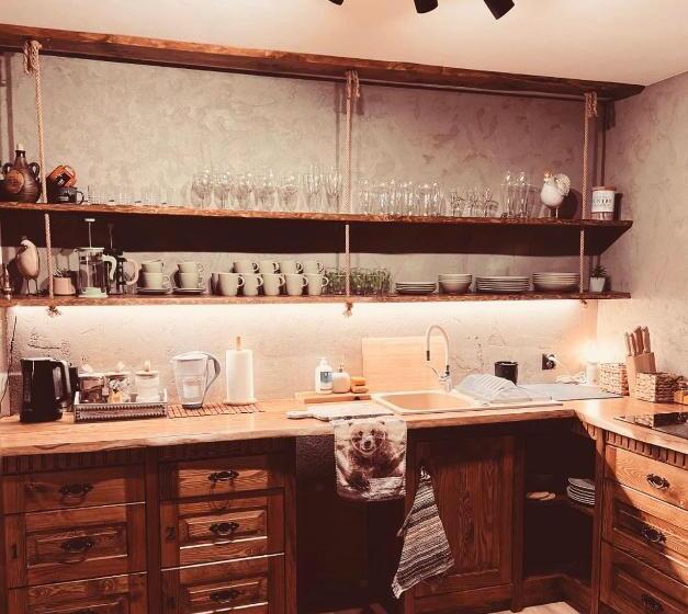 펜션 Malinowa Chata