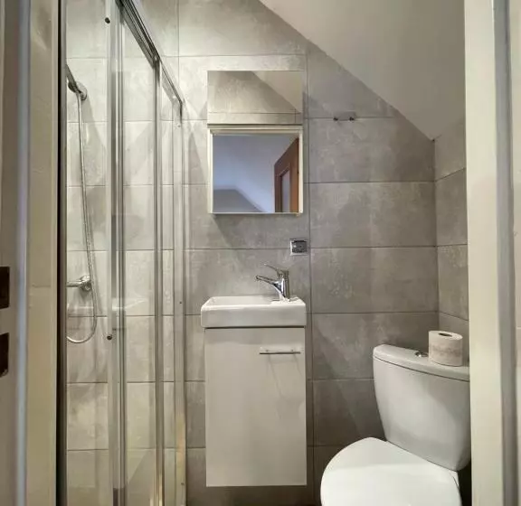 Majatalo Pokoje Gościnne Estera