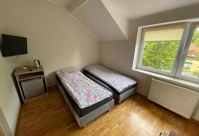 Majatalo Pokoje Gościnne Estera