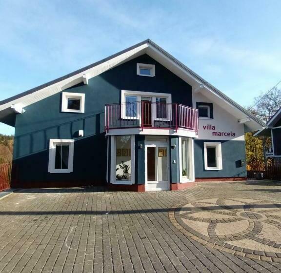 پانسیون Villa Marcela