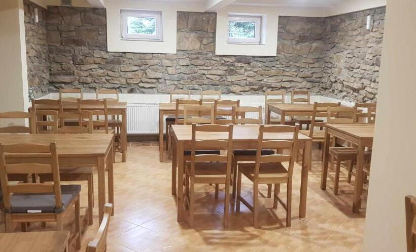 פנסיון Willa Pod Bukami