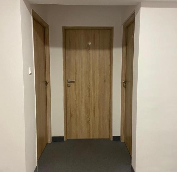 Pokoje Gościnne Holtur Podczele