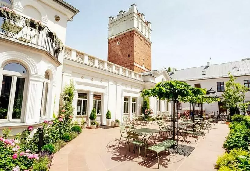 Aamiaismajoitus (B&B) Pokoje Gościnne Widnokrąg