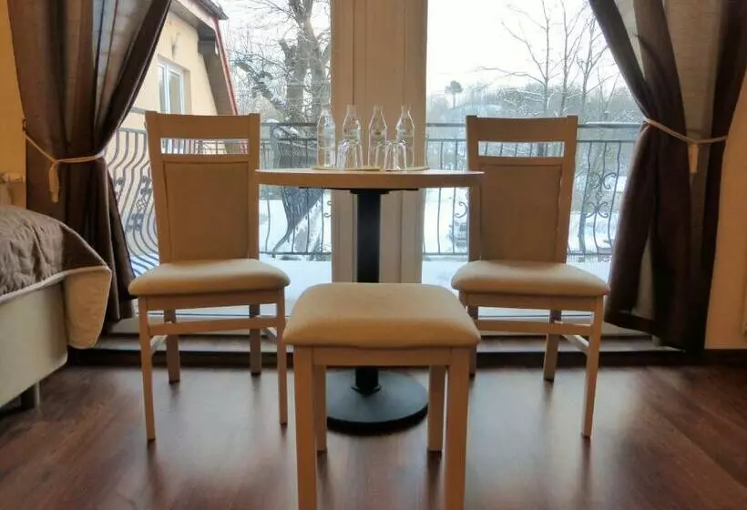 Aamiaismajoitus (B&B) Villa Gdańsk