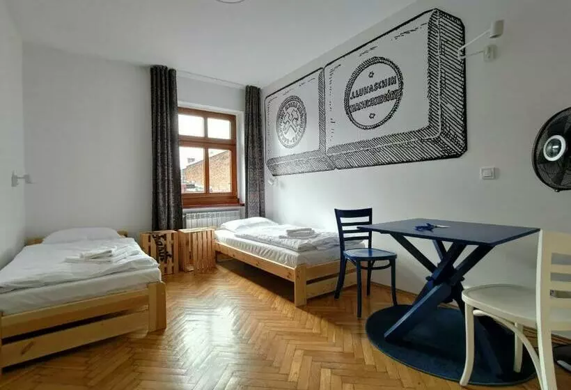 Hostel Młotek I Perlik