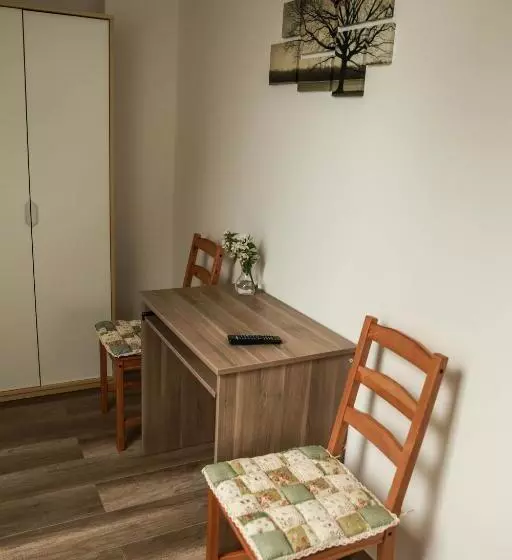 Hotelli Agroturystyka Na Poddaszu 22