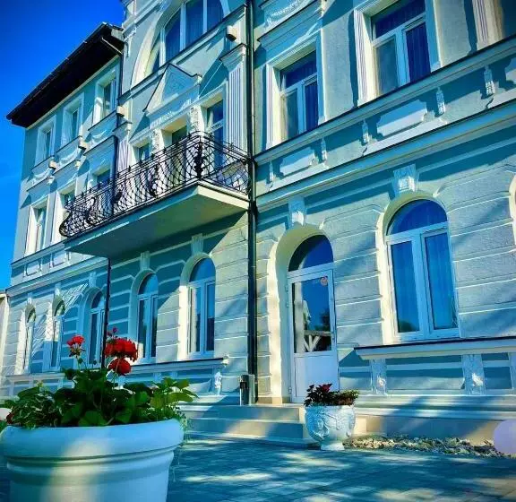 Hotelli Zamek Na Piasku