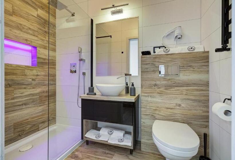 بنسيون Willa Rynek