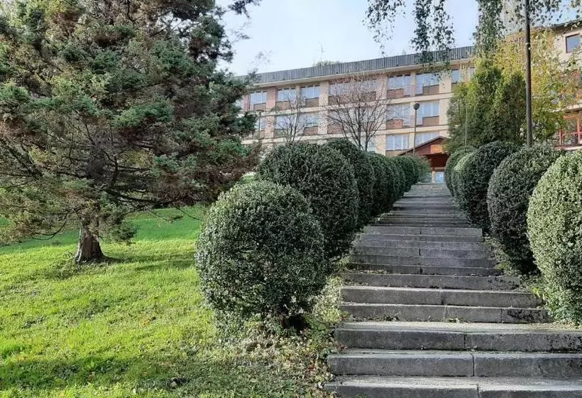 استراحتگاه Ośrodek Wczasowy Panorama Szczyrk